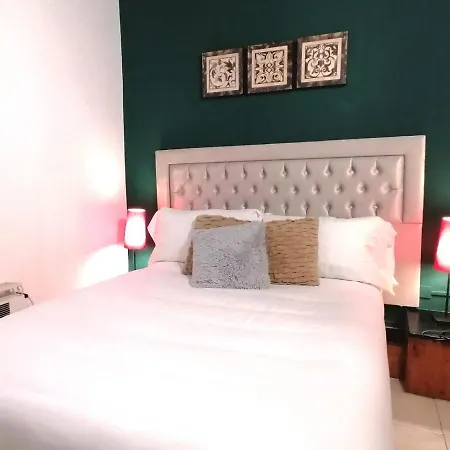 Mercanti Attic 2 Apartment *